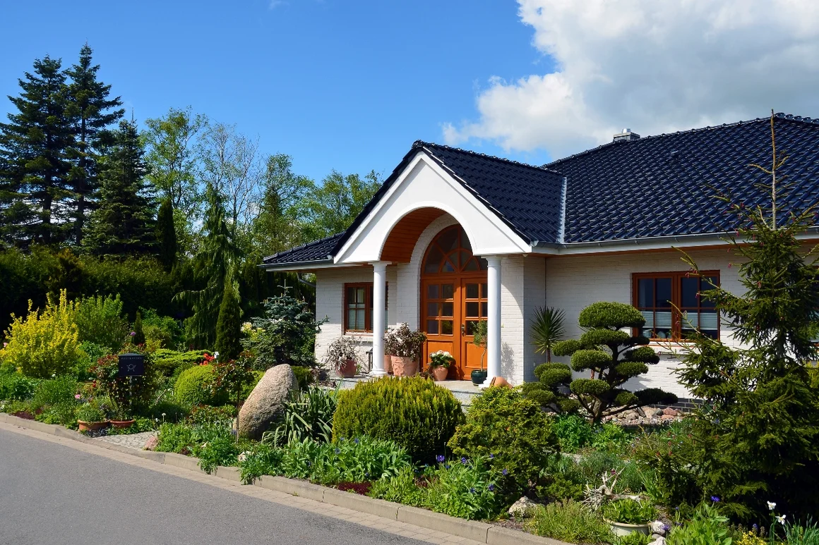 Haus mit Vorgarten